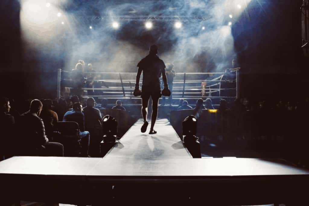 Bozer walking to ring